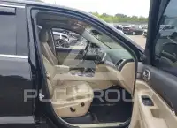 2017 Jeep Grand Cherokee photo