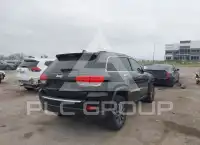 2017 Jeep Grand Cherokee фото