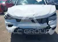 2017 Jeep Grand Cherokee фото