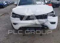 2017 Jeep Grand Cherokee фото