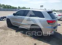 2017 Jeep Grand Cherokee фото