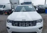 2017 Jeep Grand Cherokee фото