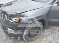 2017 Jeep Grand Cherokee photo