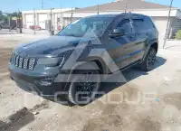 2017 Jeep Grand Cherokee фото