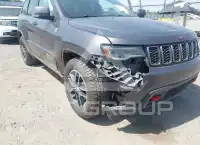 2017 Jeep Grand Cherokee фото