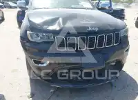2017 Jeep Grand Cherokee photo