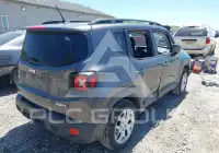 2017 Jeep Renegade photo