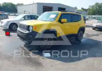 2017 Jeep Renegade photo