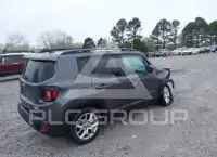 2017 Jeep Renegade photo
