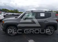 2017 Jeep Renegade photo