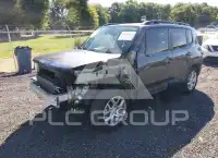 2017 Jeep Renegade photo