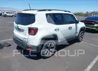 2017 Jeep Renegade photo