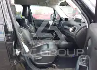 2017 Jeep Renegade photo