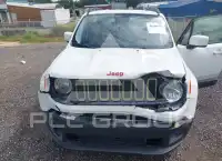 2017 Jeep Renegade photo