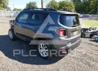 2017 Jeep Renegade photo
