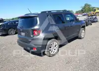 2017 Jeep Renegade photo