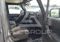 2017 Jeep WRANGLER фото