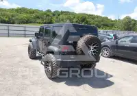 2017 Jeep WRANGLER фото