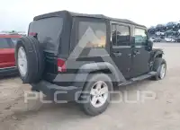 2017 Jeep WRANGLER фото
