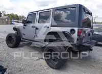 2017 Jeep WRANGLER фото