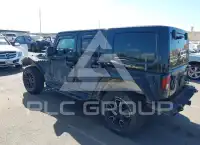 2017 Jeep WRANGLER фото