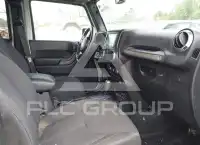2017 Jeep WRANGLER фото