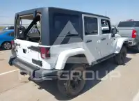2017 Jeep WRANGLER фото
