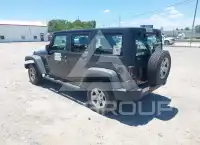2017 Jeep WRANGLER фото