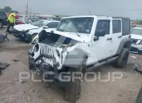 2017 Jeep WRANGLER фото