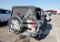 2017 Jeep WRANGLER фото