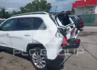 2017 Jeep CHEROKEE photo