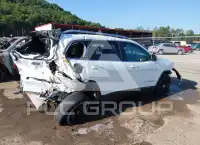 2017 Jeep CHEROKEE фото
