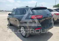 2017 Jeep CHEROKEE photo