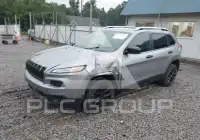 2017 Jeep CHEROKEE фото