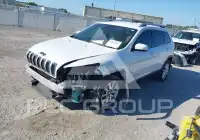 2017 Jeep CHEROKEE фото