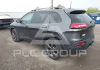2017 Jeep CHEROKEE фото