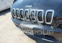 2017 Jeep CHEROKEE photo