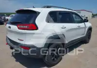 2017 Jeep CHEROKEE фото