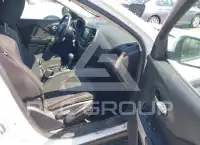 2017 Jeep CHEROKEE фото