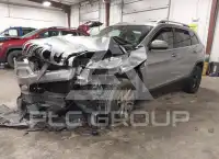 2017 Jeep CHEROKEE photo