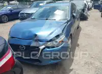 2017 Mazda 3 photo