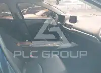 2017 Mazda 3 фото