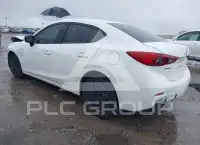 2017 Mazda 3 photo