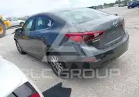 2017 Mazda 3 фото