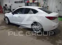 2017 Mazda 3 photo