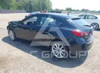 2017 Mazda 3 фото