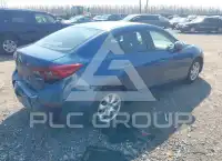 2017 Mazda 3 фото