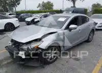 2017 Mazda 3 фото