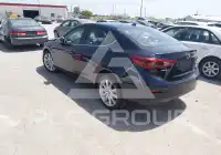 2017 Mazda 3 фото