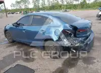 2017 Mazda 3 фото